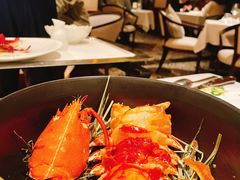 蓝龙虾-Le Comptoir de Pierre Gagnaire