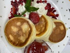 草莓舒芙蕾-娜娜家•Nana’s restaurant (爱琴海店)