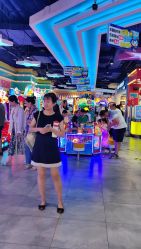 -LuckyStar幸运星家庭娱乐中心(东莞国贸店)