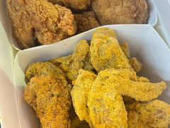 -BHC炸鸡(明洞总店)