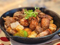 安格斯铁板蒜香牛肉-BROWNSTONE布朗石西班牙餐厅(富城店)