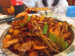 干锅鸡爪中-重庆金爪爪特色干锅(大竹林直营店)