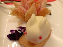-西安君富酒店(大明宫龙首原地铁站店)