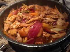 -猪啊牛呀羊啊铜盘烤肉(正大广场店)