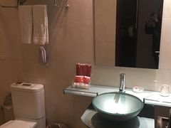 -西安阳光国际大酒店(西安火车站五路口地铁站店)