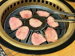 -炼火烤肉店