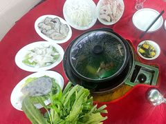 -花苑美食横琴生蚝火锅(拱北粤华路店)