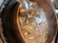 -阿山卓·野生菌火锅·纳西火塘烤肉