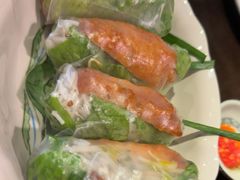 -大头虾越式风味餐厅(光明广场店)