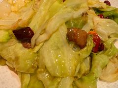 炝炒手撕莲花白-老屋川菜·水煮鱼(龙湖亦庄天街店)