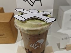 双重开心浓巧-喜茶(迪士尼小镇DP店)