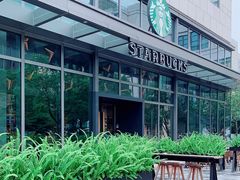 -星巴克臻选(杭州嘉里中心1F店)
