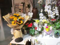 -花草间花行(法华镇路店)