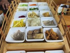 -香麒园·过桥米线·南湖雅宴
