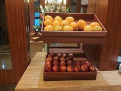-浅深休闲酒店-停车场