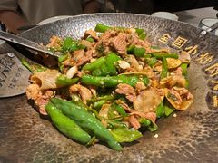 -费大厨辣椒炒肉(高铁吾悦广场店)