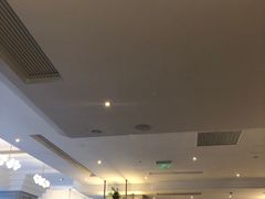 -港丽餐厅(高德置地店)