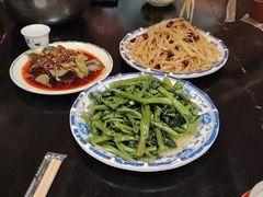 -醉八仙热酒馆(渝中店)