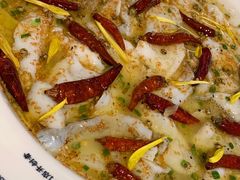 -渔语鱼新川菜Bistro(万象天地店)
