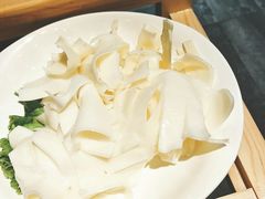 -荣益捞(石家庄荣盛城市广场店)