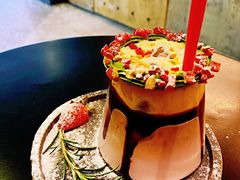 花环-BE NORMAL CAFE(霞溪路店)