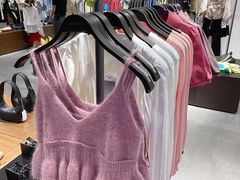 -URBAN REVIVO(七宝领展广场店)