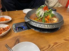-喇喇排骨火锅·传统韩式脊骨汤(望京西园总店)