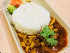 香辣牛肉笋烧饭-李先生牛肉面大王(北京东四店)