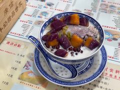 -广信牛奶甜品世家(台东店)