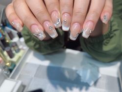 -UGIRL有个美甲