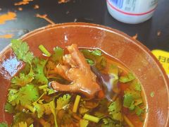 -黄潇洒老火锅(九眼桥宏济巷店)