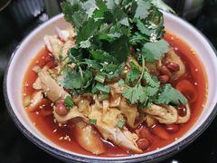 -川流不息·地道川菜·小龙虾(新松江路店)