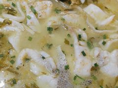 -渔语鱼酸菜鱼新川菜(来福士店)