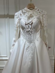 -拉瑞娜LaReine婚纱礼服高级定制