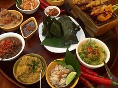 -DiAtas by Art Cafe Bumbu Bali