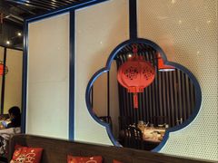 -尚尚仙·酸汤猪手·猪肚鸡火锅(华联万柳购物中心店)