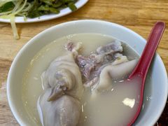 -雷祖芳老妈蹄花店