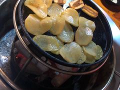 -炭虎子水浒烤肉(梦时代店)