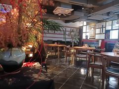 -JINNS锦时 steak&pizza(浸信会礼拜堂旧址店)