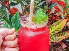 -BROWNSTONE布朗石西班牙餐厅(富城店)