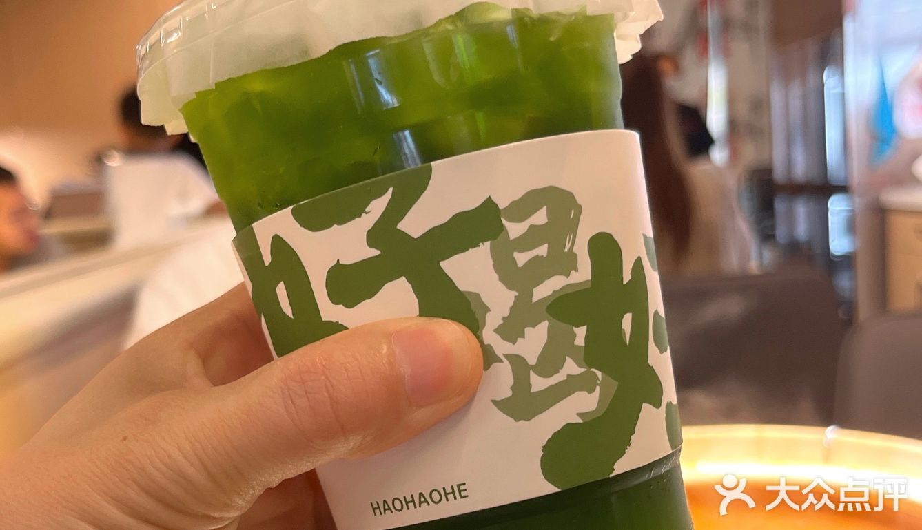 新开业的牛腩火🔥锅，一锅三吃鲜掉眉毛