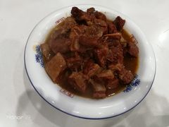-鲁班小馆(政四街店)