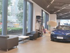 -TESLA 特斯拉(上海太古汇体验店)
