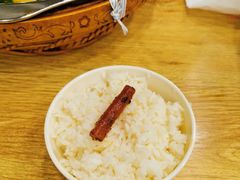 -愉肴麻辣香锅(中山路店)