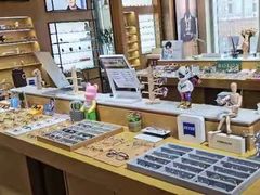 -鲸渝眼镜·浅目视光(春熙路店)