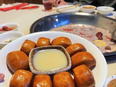 炼乳黄金馒头-313羊庄·荣耀·内蒙烧麦(亚运村店)