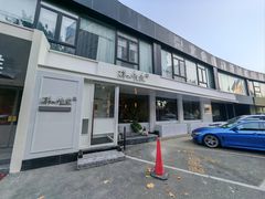 -鲜入唯煮·港式海鲜牛肉火锅(金宝街店)