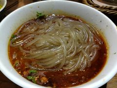 -万记麻辣烫国展总店