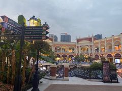 -佛罗伦萨小镇广佛名品奥特莱斯(疏港路店)