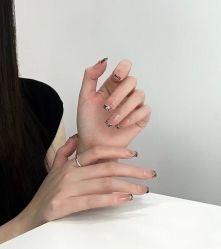 -赢韵美甲美睫瑞士净斑中心